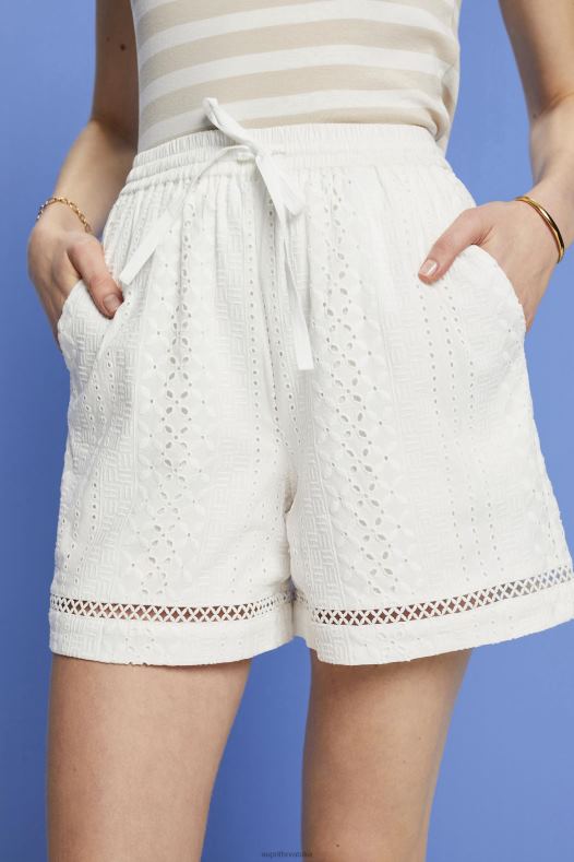 Esprit žene izvezene kratke hlače, lenzing ecovero bijela kratke hlače A48RT211